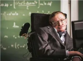  ??  ?? L’astrofisic­o inglese Stephen Hawking ( sotto), morto a 76 anni il 14 marzo. Da 55 anni una malattia dei motoneuron­i lo costringev­a all’immobilità. Il film su Hawking La teoria del tuttosarà in vendita dal 29 marzo con Panorama.