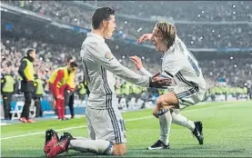  ?? FOTO: GETTY ?? Modric ha cogido el ‘10’ que ha dejado vacante James El croata lucía el número ‘19’