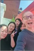  ?? PROVIDED TO CHINA DAILY ?? Many Chinese youngsters invite foreign mentors, such as US debate coach Eric Lanning, to help them master debating skills.