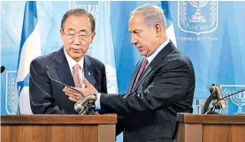  ?? / AFP ?? Gestión. El secretario general de la ONU con el premier de Israel.