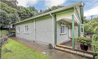  ??  ?? 125 Melbourne Rd sold for $900,000.