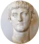  ??  ?? Nerón César (c. 6-31 d. C.) Hijo mayor de Germánico y Agripina. Adoptado por Tiberio en el año 23.