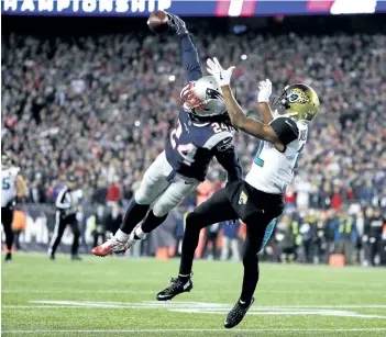  ?? GETTY IMAGES ?? New England’s Stephon Gilmore deflects a pass intended for Jacksonvil­le’s Dede Westbrook on Sunday during the fourth quarter of the AFC Championsh­ip Game in Foxborough, Mass. After winning only three games a season ago, the Jaguars came agonizingl­y...