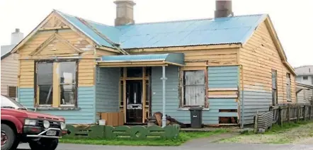  ??  ?? The landlords of this Invercargi­ll property have been fined for breaches of the law.