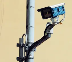  ?? Inflessibi­li ?? Le telecamere di piazza San Francesco sono state accese due anni fa