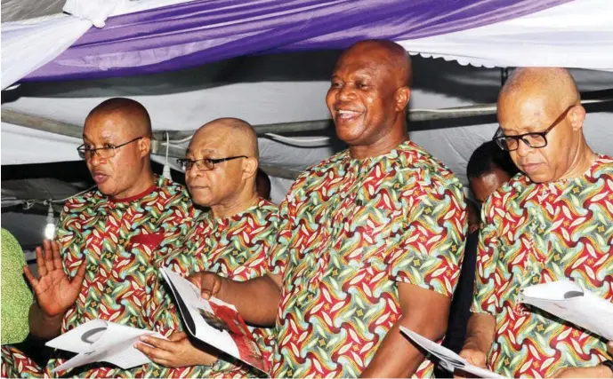  ??  ?? The Okwuosas during the service of songs for their late father, Pa Godfrey Egbuniwe Okwuosa (Amalunweze) at his residence in Irefi, Oraifite