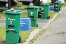  ?? TONY CALDWELL ?? The province has been mulling a phased-in ban on organic waste going into the city landfill starting in 2022.