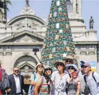  ??  ?? Chile trabaja con otros países de Sudamérica para insertarse en la ruta turística de los chinos |AGENCIAUNO