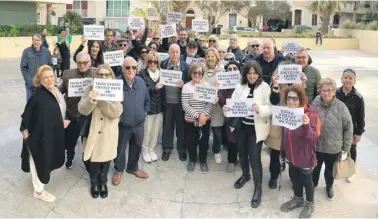  ?? ?? Residents wants the Sliema council to reverse its decision to change the name of Triq Tigné. PHOTO: MARK XUEREB