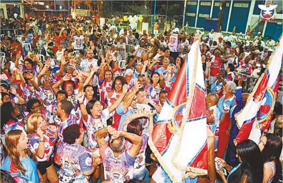  ?? DIVULGAÇÃO ?? Ensaios da Inocentes de Belford Roxo para o Carnaval 2018 são realizados na Praça de Areia Branca, todas as quartas-feiras, a partir de 20h