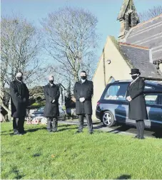  ?? ?? The funeral of Eddie Oyston held at St Aidan’s church, Framwellga­te Moor.