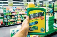  ?? –AFP ?? Le glyphosate est soupçonné d’être cancérigèn­e.