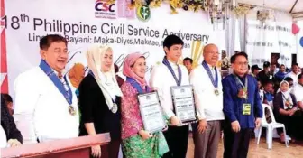  ??  ?? ARMM-BPI photo shows the awardees.