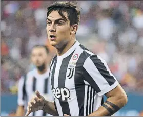  ?? FOTO: MANEL MONTILLA ?? Dybala es uno de los jugadores a los que el Barça ha sondeado este verano