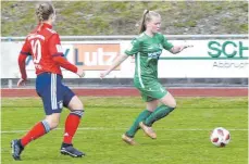  ?? FOTO: KARL SEIFERT ?? Erzielte beide Treffer bei ihrem Debüt für den SV Alberweile­r im Spiel gegen den FC Bayern München: (rechts) Noelle Maier.