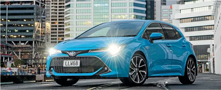  ??  ?? Toyota Corolla: 6.0L/100km and 138g/km. But which test was that again?