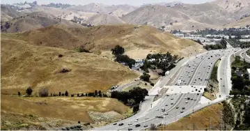  ?? MARCIO JOSE SANCHEZ AP ?? A brief look ahead at stories that will have readers talking this week
A wildlife corridor will eventually bridge U.S. Highway 101 in the Santa Monica Mountains. Work on it begins Friday.