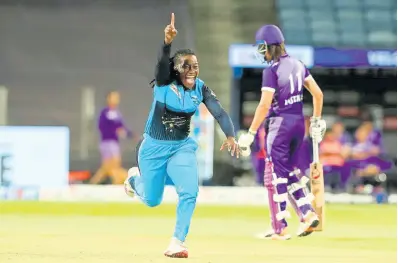  ?? COURTESY OF IPLT20.COM ?? Supernovas all-rounder Deandra Dottin celebrates a wicket during the Women’s T20 Challenge final against the Velocity at Pune’s MCA Stadium on Saturday.