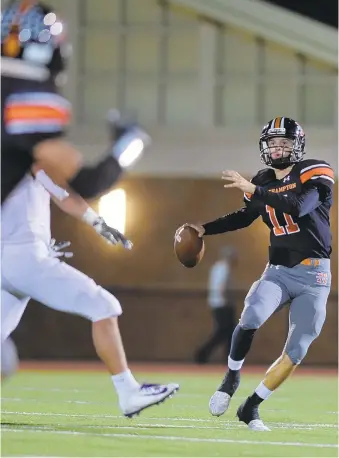  ?? AMY SHORTELL/THE MORNING CALL ?? Northampto­n’s Joe Kerbacher looks to make a pass during a 51-21 win over East Stroudsbur­g South.