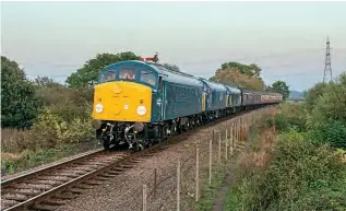  ?? HAYDEN SHEPPARD ?? The gala featured a triplehead­er of all three main ‘Peak’ variants – is this a first in preservati­on? The RM would be interested to hear from you. Class 44 No. D4, Class 46 No. D182 and Class 45 No. 45041 on October 9.