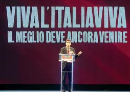  ??  ?? 2012 La Leopolda 3 con lo slogan «Italia Viva», oggi il nome del partito