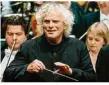  ?? Foto: Tolga Akmen/afp ?? Der britische Dirigent Sir Simon Rattle.