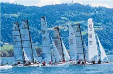  ?? FOTO: NIKOLAUS BÖRMANN ?? Gut angenommen wird die Trainingsv­orbereitun­g der Gebrüder Sach auf dem Bodensee übers lange Pfingstwoc­henende vor dem „Katpokal“am Wochenende.