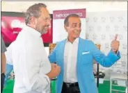  ??  ?? Juan Cantón y el embajador Mohammed Al Kuwari.