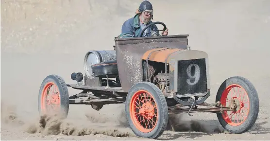  ?? ROBB WOLFF/DRIVING ?? Cliff Proctor rips it up in a Model T “barnyard racer.” Matt Hotte is planning on bringing renewed racing excitement to the Bruderheim Ag Grounds on Saturday.