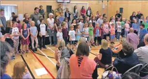  ??  ?? Children from Fèis Lochaber perform in the concert at the Gaelic school, Caol, on Friday afternoon.