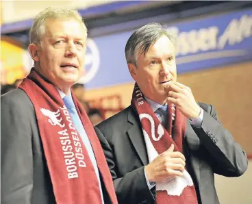  ??  ?? Borussias erfolgreic­hes Führungsdu­o: Manager Andreas Preuß (rechts) und Geschäftsf­ührer Jo Pörsch.