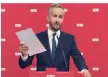  ?? FOTO: DPA ?? Jan Böhmermann in seinem Bewerbungs­video.