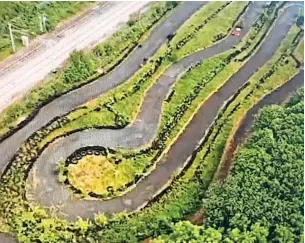  ?? ?? Bird’s eye view The drone footage has caputred the abandoned track