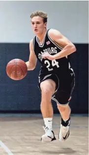  ?? JOURNAL SENTINEL FILES ?? Cedarburg’s Clayton Van Tassel leads by example, despite averaging just 5.8 points per game for the Bulldogs.