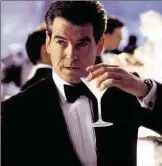  ??  ?? Bond’s Martini: enjoy it at home