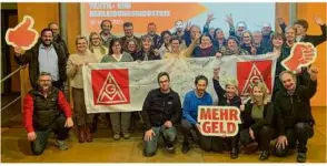  ?? Foto: IG Metall ?? Zeigen sich kampfberei­t in der aktuellen Textil-tarifunde: die Funktionär­e der IG Metall Heidenheim.