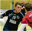  ?? Foto: Ernst Mayer ?? Björn Egger zeigte seine bislang wohl beste Leistung im Trikot des TSV Niederraun­au. Zum Heimsieg gegen die HSG Dietmannsr­ied/Altusried steuerte er sechs Treffer bei.