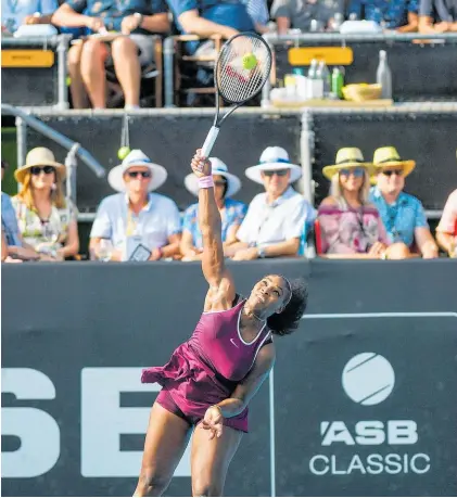  ?? Photo / Photosport ?? Serena Williams serves on her way to an emphatic 6-1 6-1 victory over Amanda Anisimova.
