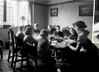  ??  ?? LEFT Wartime disruption also resulted in some home schooling, seen here in Sutton Coldfield in 1939