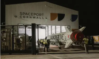  ?? ?? Virgin Orbit's LauncherOn­e rocket at Cornwall Airport. Photograph: UK Space Agency/PA