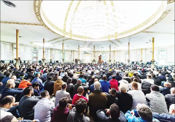  ??  ?? People attend the funeral service of Loubna Lafquiri, a Belgian-Morrocan woman who died during last week’s terrorist attack in the Brussels’ metro, at the Great Mosque in Brussels, Belgium onApril 1.