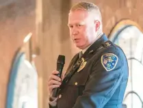  ?? MICHAEL GARD/POST-TRIBUNE ?? Chief Gregory Mance, of the Griffith Police Department, speaks during the District 1 Law Enforcemen­t Council awards ceremony on Tuesday at Indiana Dunes State Park.