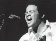  ??  ?? Bill Withers performs in 1972 at the Hammersmit­h Odeon in London.