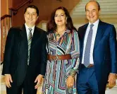  ??  ?? Il nuovo team Angela Missoni, direttore creativo di Missoni, con Maurizio Tamagnini (sinistra), ceo di FSI, il fondo che ha acquisito il 41,2% del brand e Michele Norsa, vice presidente di Missoni (Reuters)