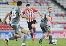  ??  ?? Sunderland’s Lynden Gooch in action against Fleetwood Town.