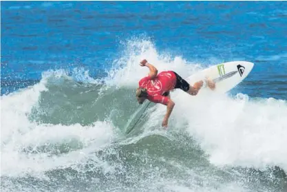  ?? CARLOS GONZÁLEZ ?? Noe Mar McGonagle se ganó un premio de $4.500 con su tercer lugar en Esterillos y sumó 1.080 puntos para el ranquin de la World Surf League (WSL), donde marcha en el puesto 106.