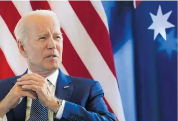  ?? FOT. SUSAN WALSH/AP / AP ?? • Hiroszima, 20 maja 2023 r. Prezydent Joe Biden odpowiada na pytania o limity zadłużenia USA podczas szczytu G7
