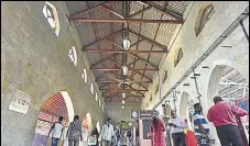  ?? ANSHUMAN POYREKAR/HT PHOTO ?? The restoratio­n of Byculla railway station, which started in 2017, was done in two phases .