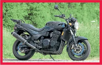  ??  ?? Triumph Speed Triple 900. Large but reliable, fast and you can even work on them yourself. Great bikes