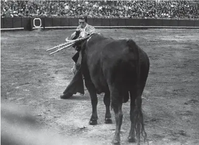  ?? Getty Images ?? The novel is set in 1940s Mexico, when 6-year-old Pira overhears talk about the death of the great matador Manolete.